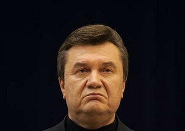 Янукович лишился полномочий