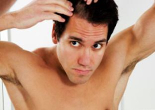 Почему у мужчин чаще выпадают волосы